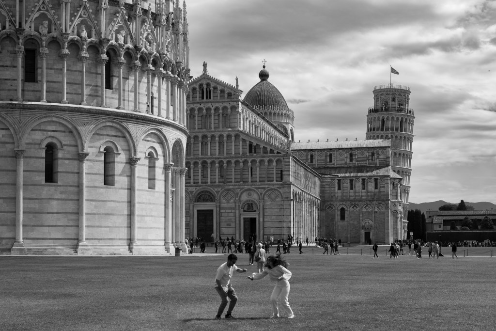 Piazza dei Miracoli - Baptistry, Cathedral and Leaning Tower