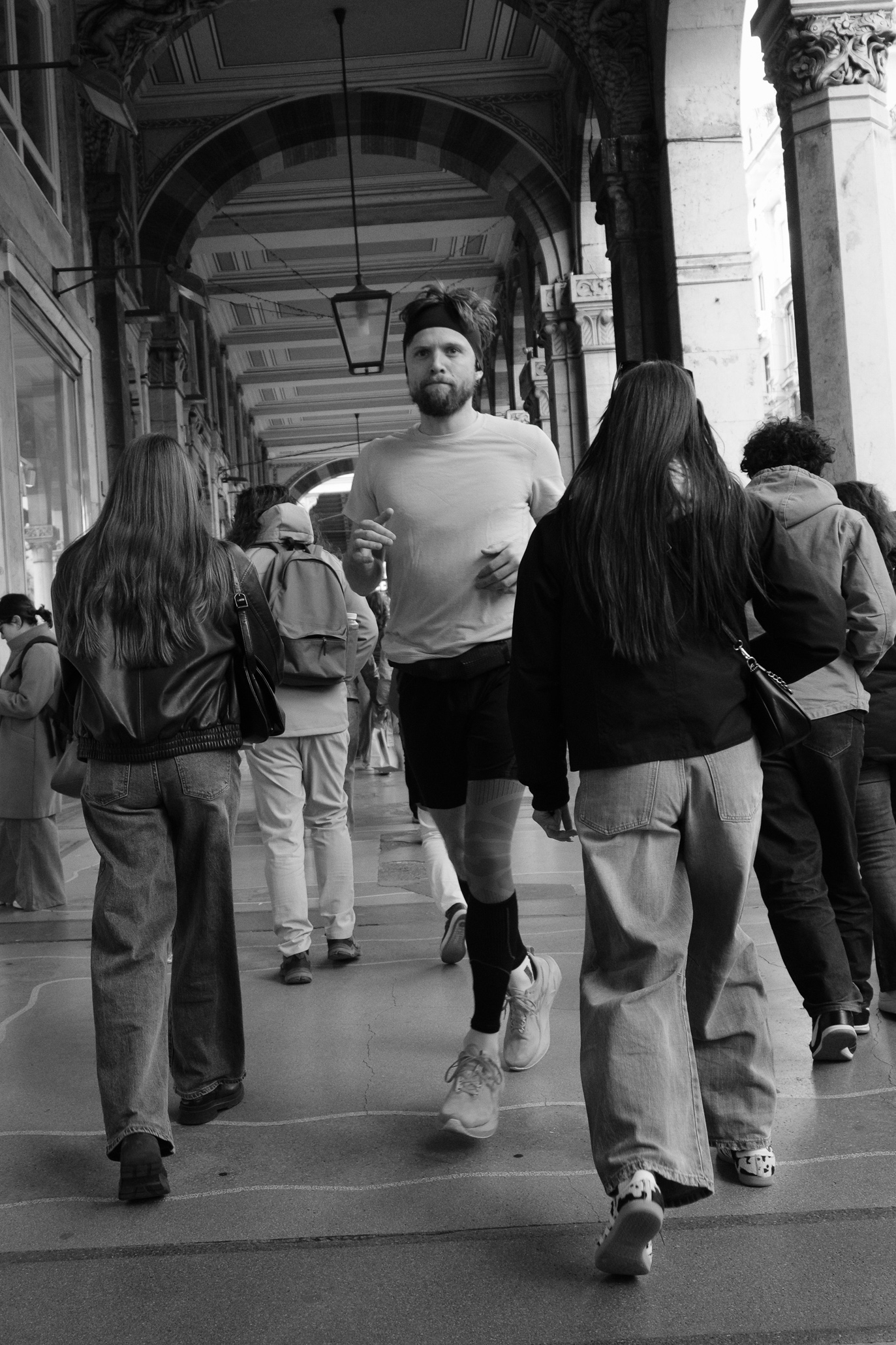 Monochrome Street Photography in Via XX Septembre Genova